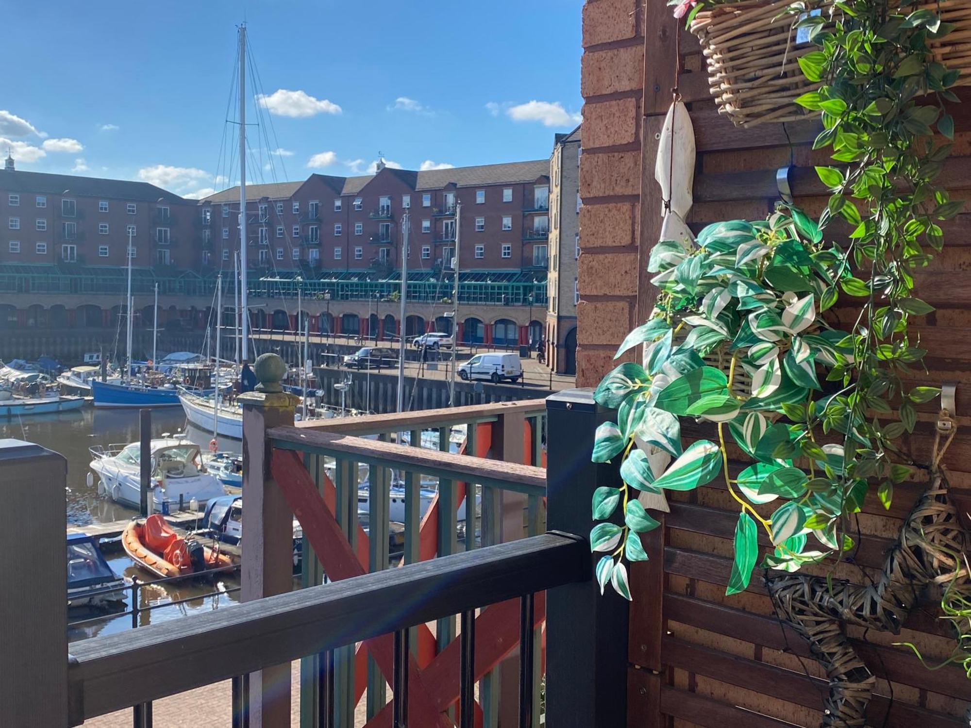 Villa Marina View Newcastle upon Tyne Exterior foto